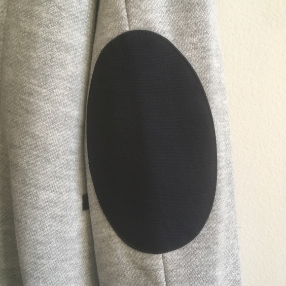 Tommy Hilfiger NWOT Grey Blazer with shoulder pads in sz 6 - Picture 7 of 7